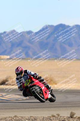 media/Jan-08-2022-SoCal Trackdays (Sat) [[1ec2777125]]/Turn 4 (1145am)/